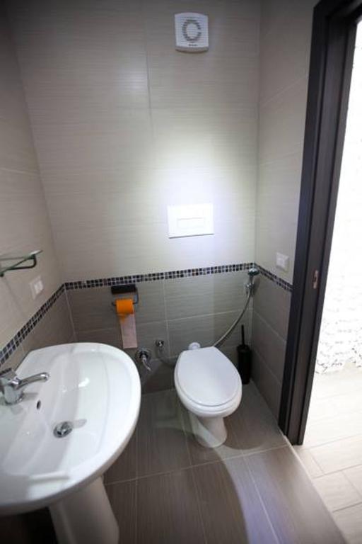 Bed and Breakfast Domus Armenio Nápoles Exterior foto